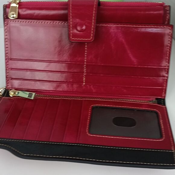 Womens Elegant Red / Magenta Leather Wristlet / Wallet - Picture 3 of 8